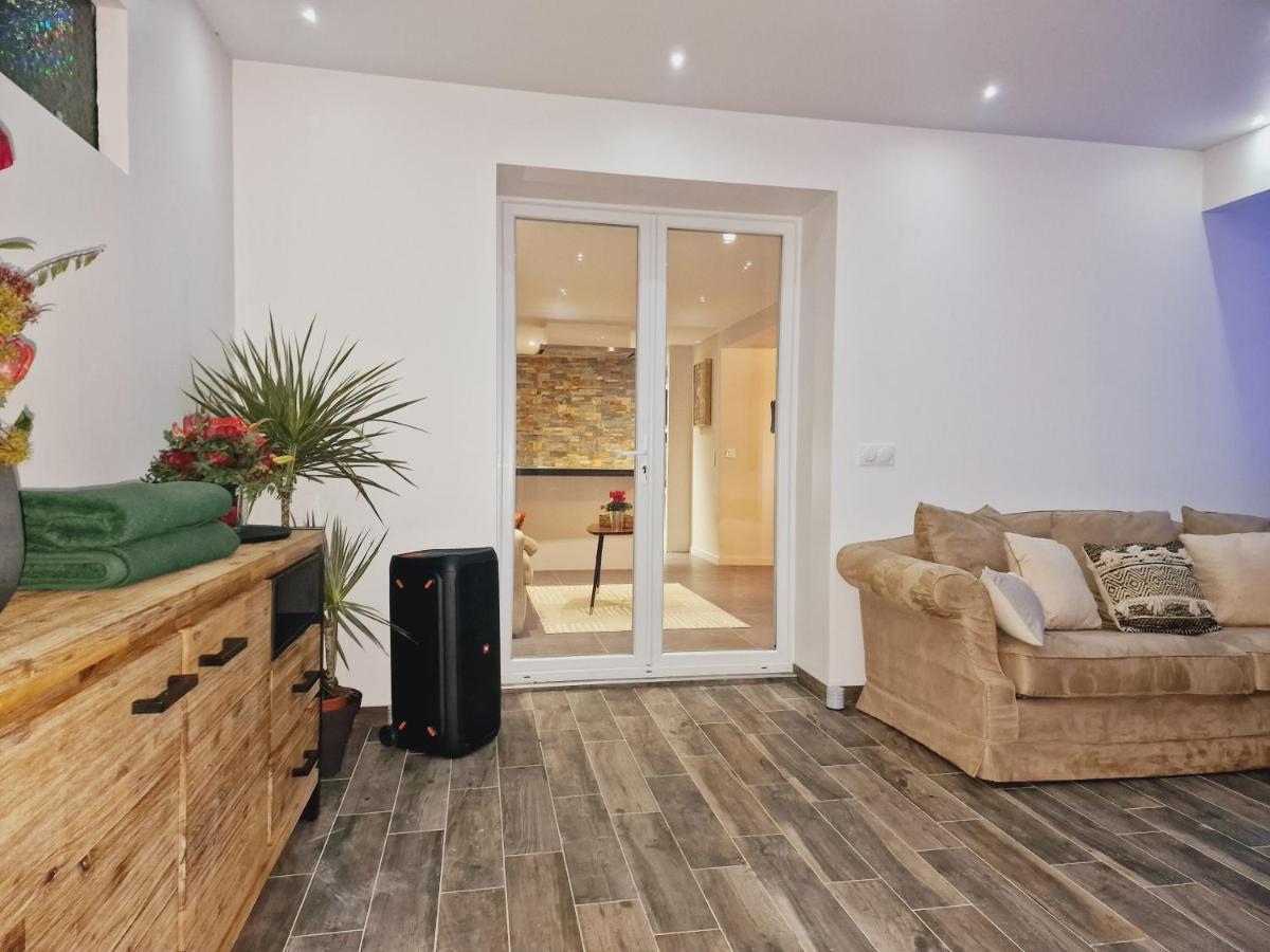 Atoumo Appartement Love Jacuzzi & Jardin Disneyland Paris Quincy-Voisins Exterior foto